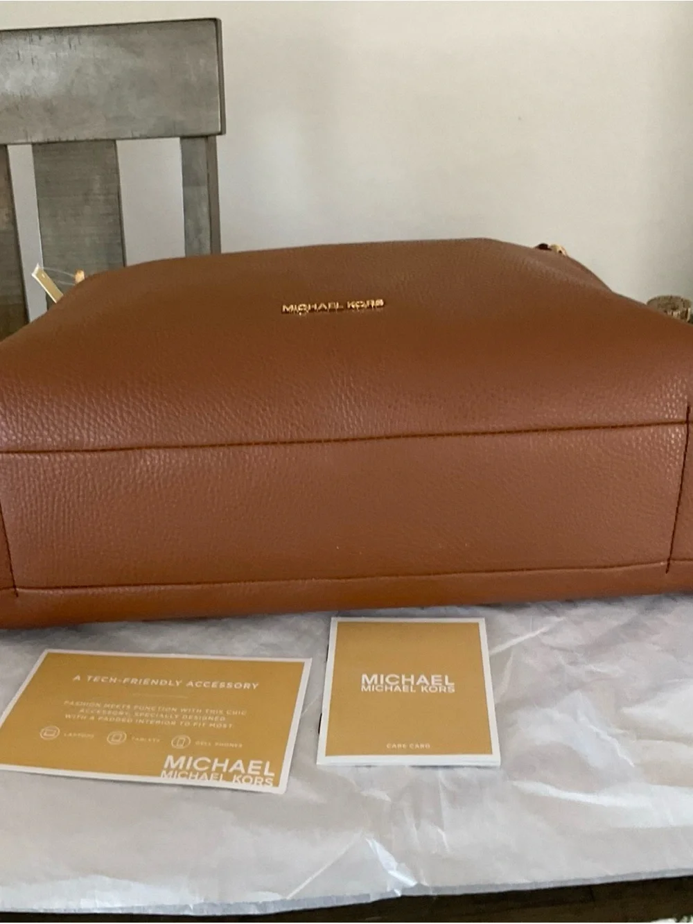 $298 Michael Kors Pebbled Leather Shoulder Bag - Picture 10 of 11